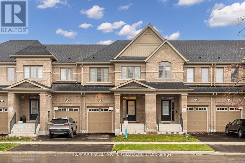 49 Dance Act Avenue  Oshawa (Windfields), L1H7K4 | Image 1