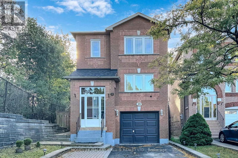 29 Kilsyth Drive  Toronto (Centennial Scarborough), M1C5A9 | Image 2