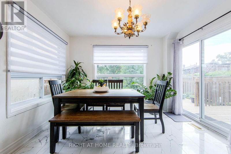 70 Longsword Drive  Toronto (Agincourt North), M1V3A3 | Image 11