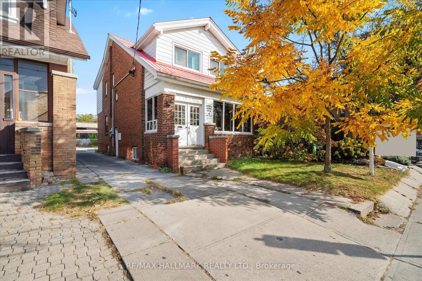 717 COXWELL AVENUE Image 2