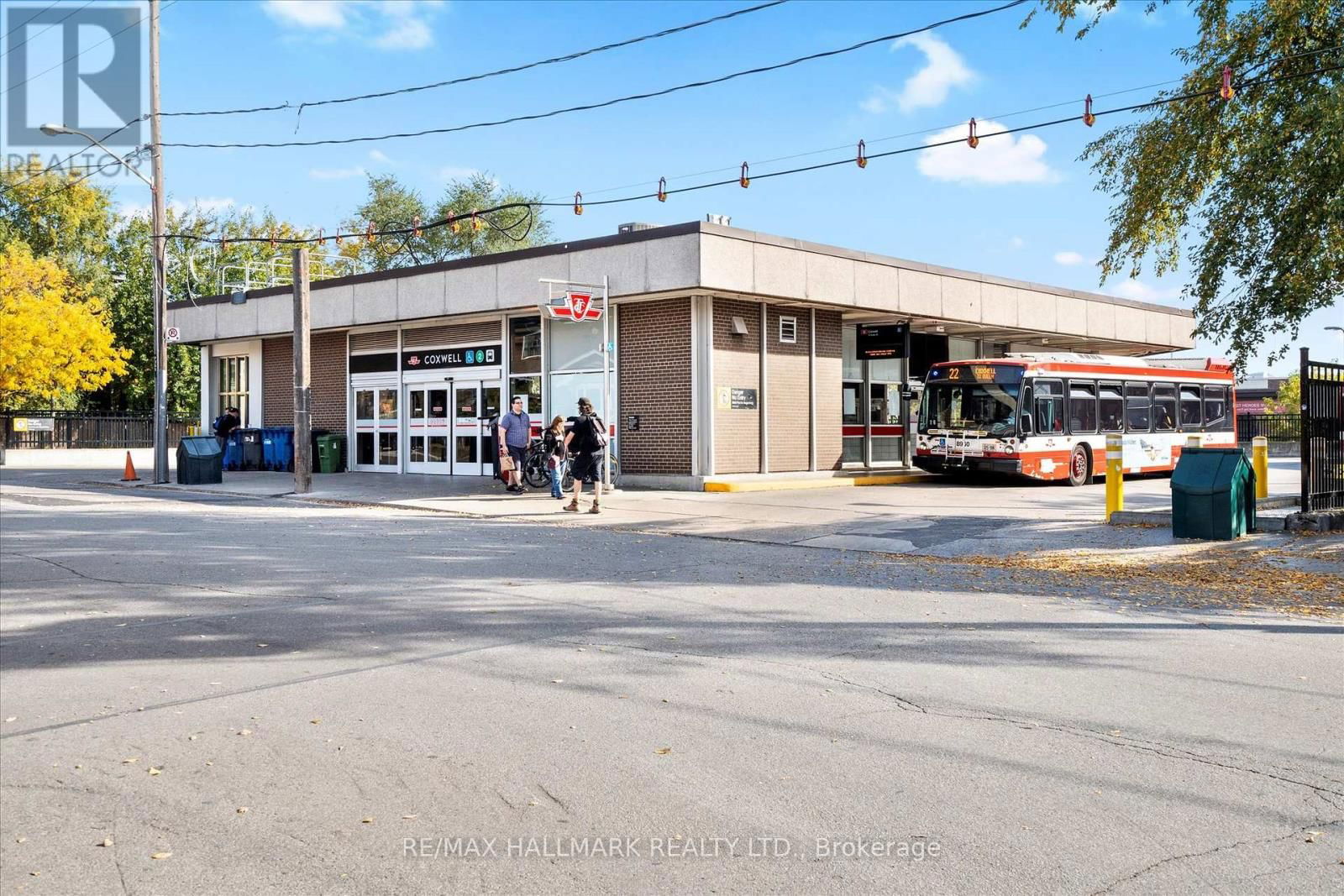 717 COXWELL AVENUE Image 37