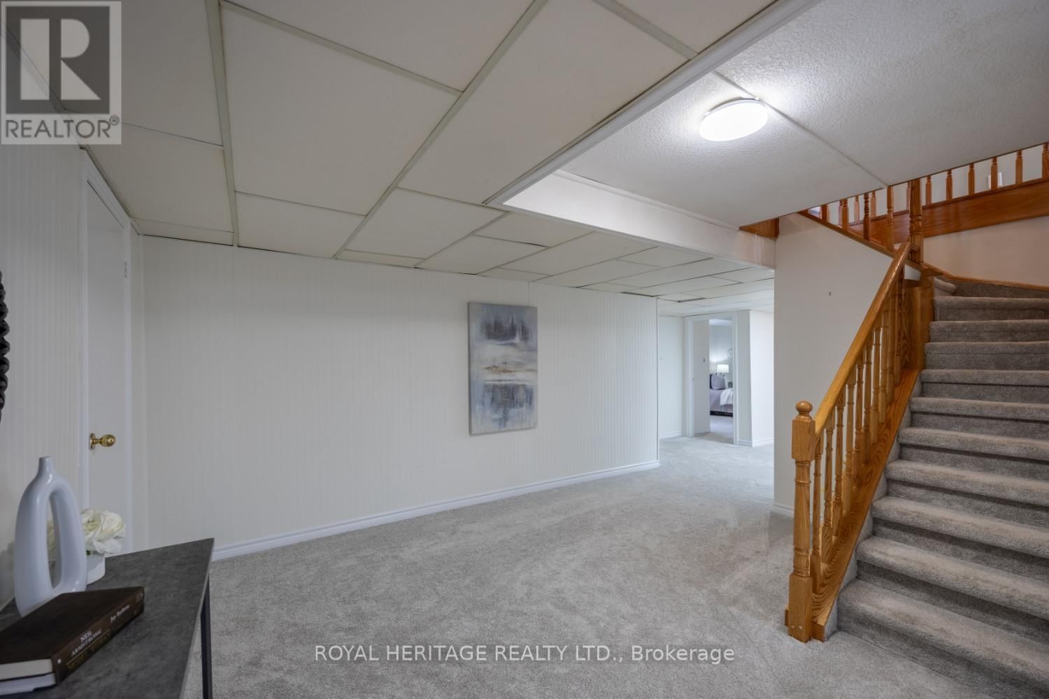 360 SHEPPARD AVENUE Image 30