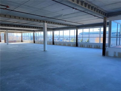 Commercial for Rent in Ontario