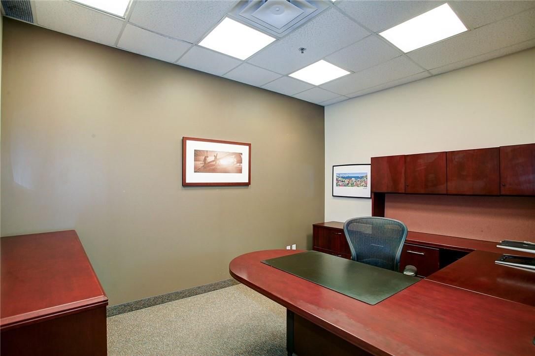 1550 Yorkton Court|Unit #10 Image 14