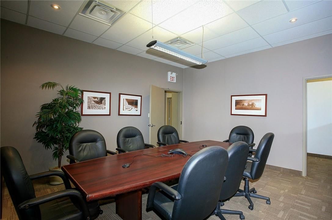1550 Yorkton Court|Unit #10 Image 17