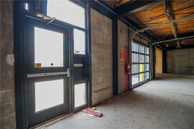 Commercial for Rent in Ontario