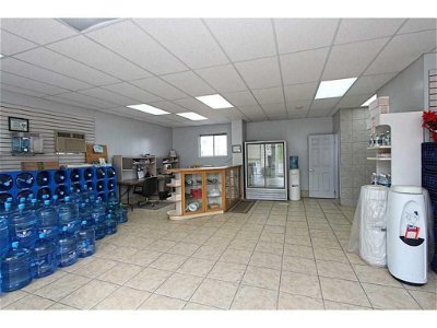 Image #1 of Commercial for Sale at 4817 King Street, Beamsville, Ontario