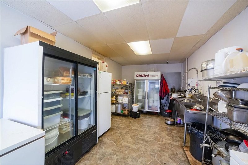 Image #1 of Restaurant for Sale at 139 Clarence Street, Brantford, Ontario