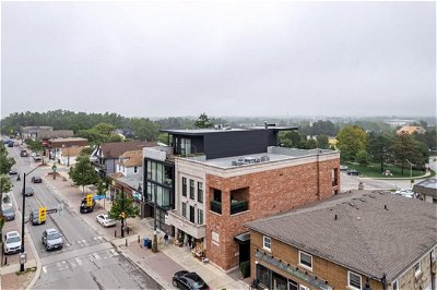 Image #1 of Commercial for Sale at 1421 Pelham Street, Fonthill, Ontario