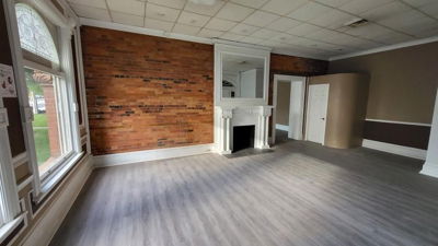 Commercial for Rent in Ontario