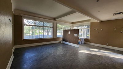 Commercial for Rent in Ontario