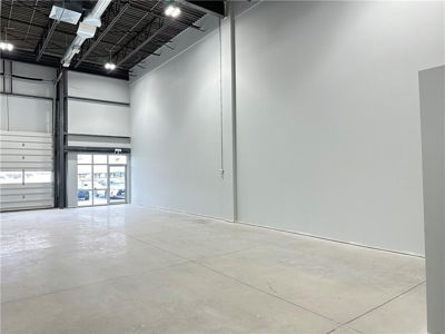 Commercial for Rent in Ontario