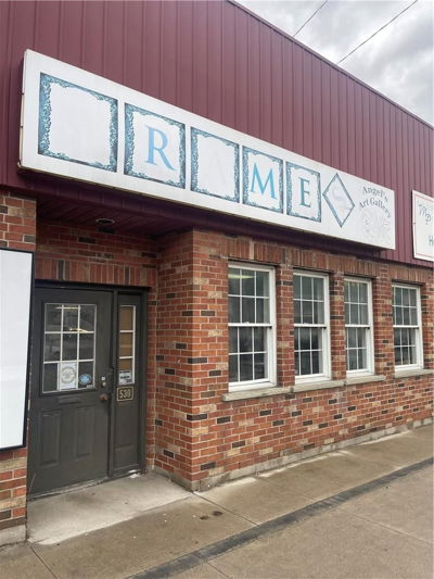 Commercial for Rent in Ontario