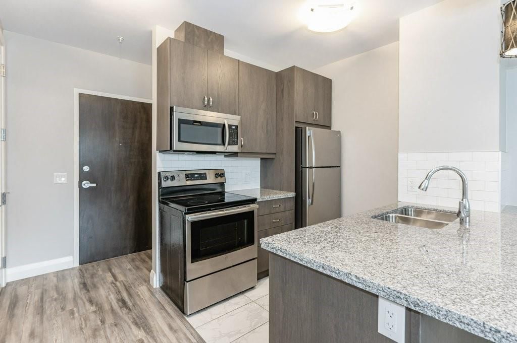 118 King Street E|Unit #418 Image 7