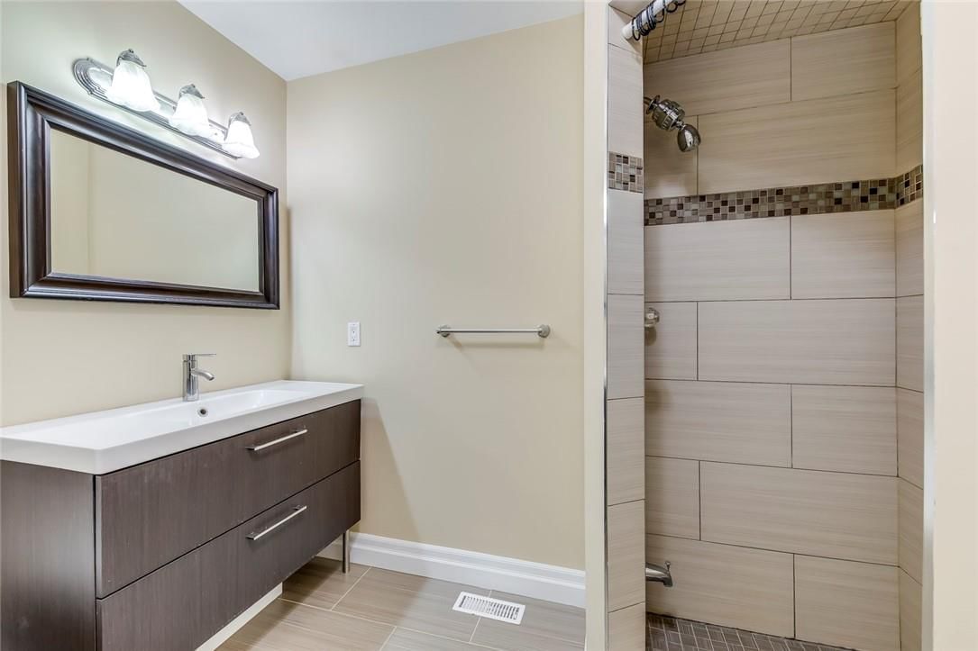 1240 Westview Terrace|Unit #10 Image 25