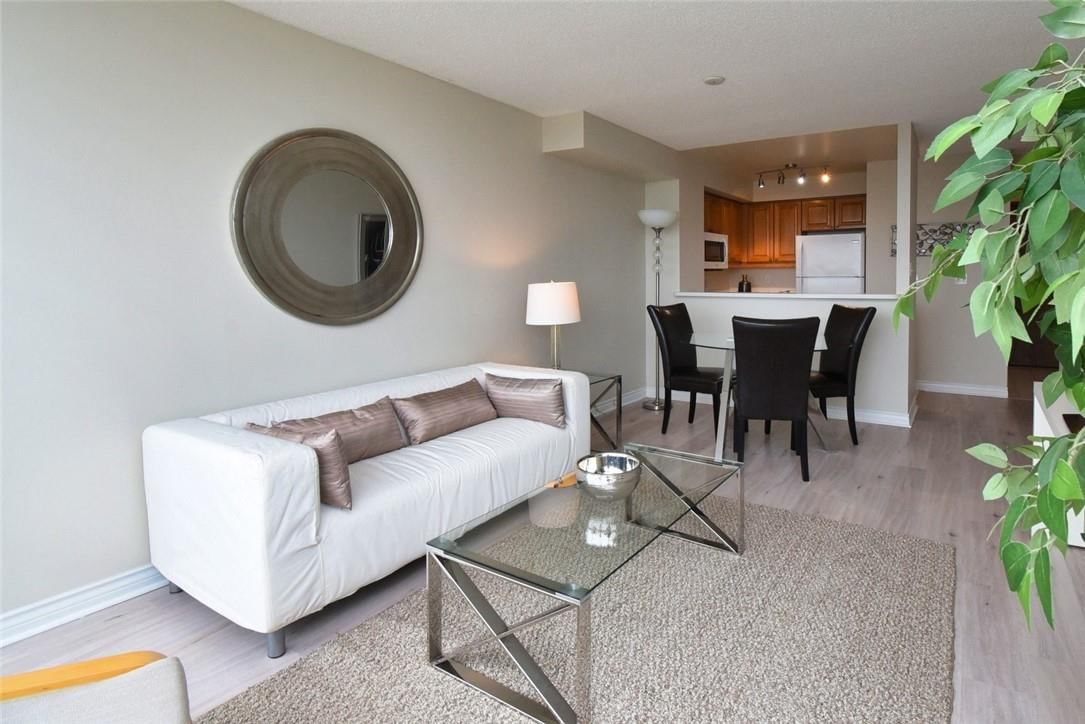 1276 MAPLE CROSSING Boulevard|Unit #1508 Image 16