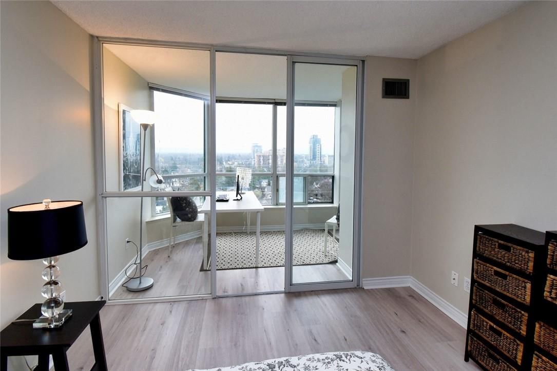 1276 MAPLE CROSSING Boulevard|Unit #1508 Image 24