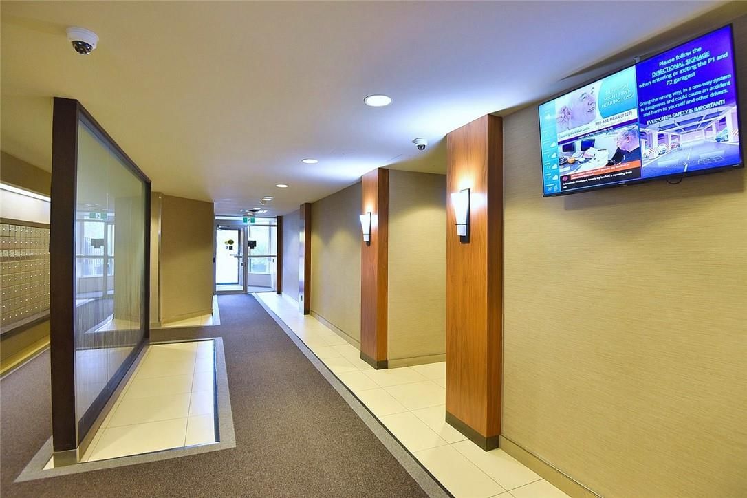 1276 MAPLE CROSSING Boulevard|Unit #1508 Image 31