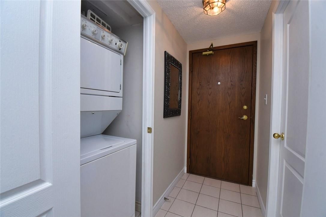 1276 MAPLE CROSSING Boulevard|Unit #1508 Image 4