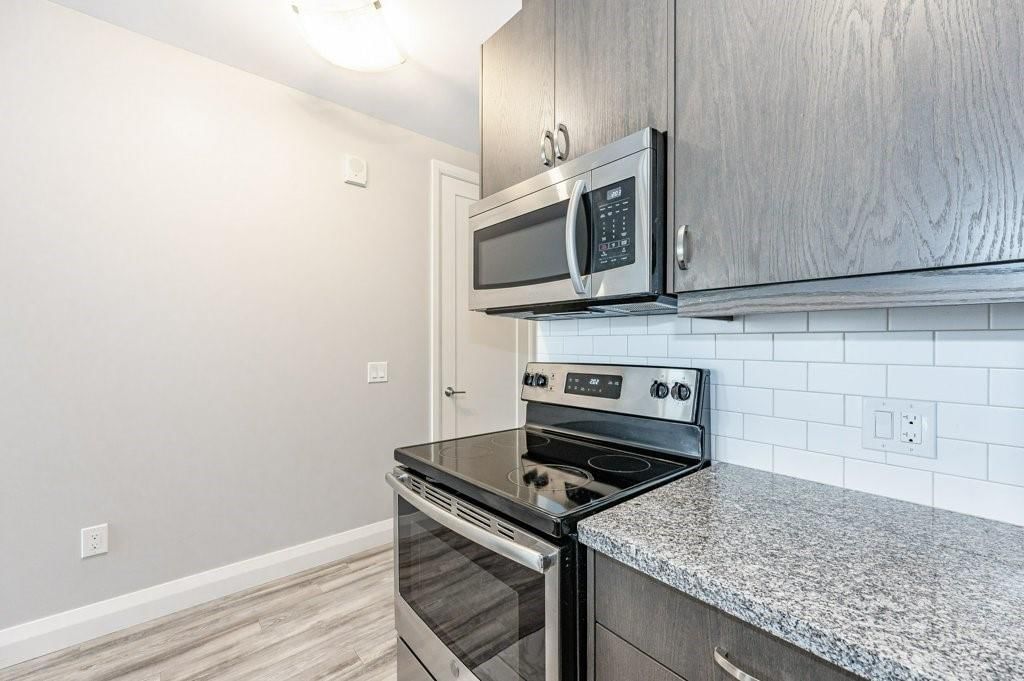 118 King Street E|Unit #418 Image 11