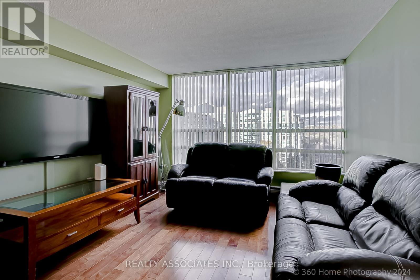 1011 - 7805 BAYVIEW AVENUE Image 6