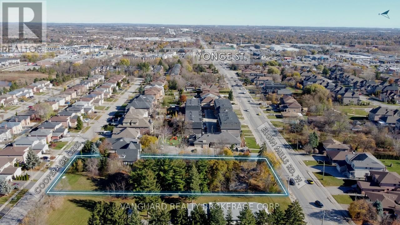 196 ELGIN MILLS ROAD W Image 3