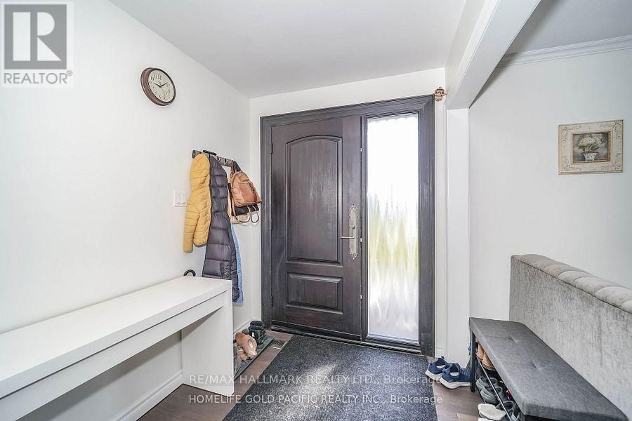 303 WENLOCK AVENUE Image 4