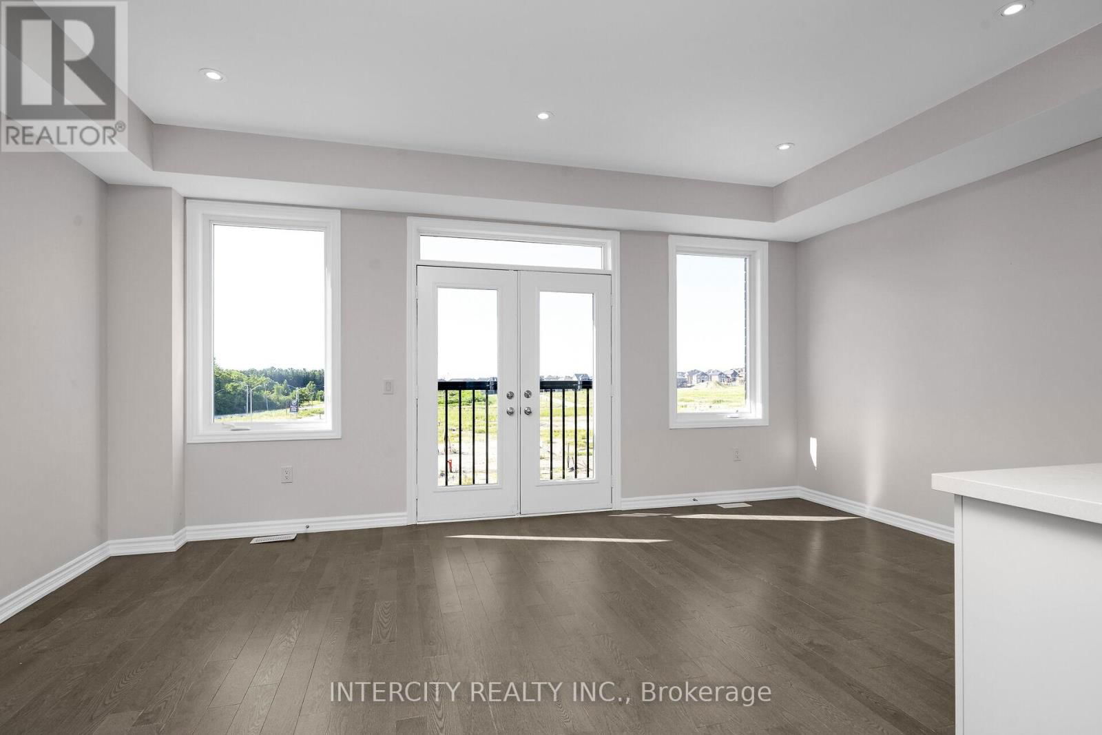 83 PUISAYA DRIVE Image 13
