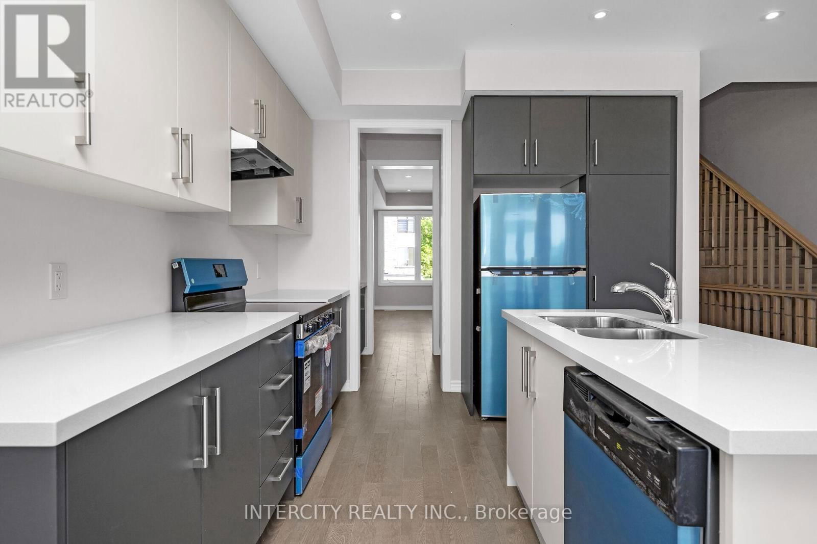 83 PUISAYA DRIVE Image 17