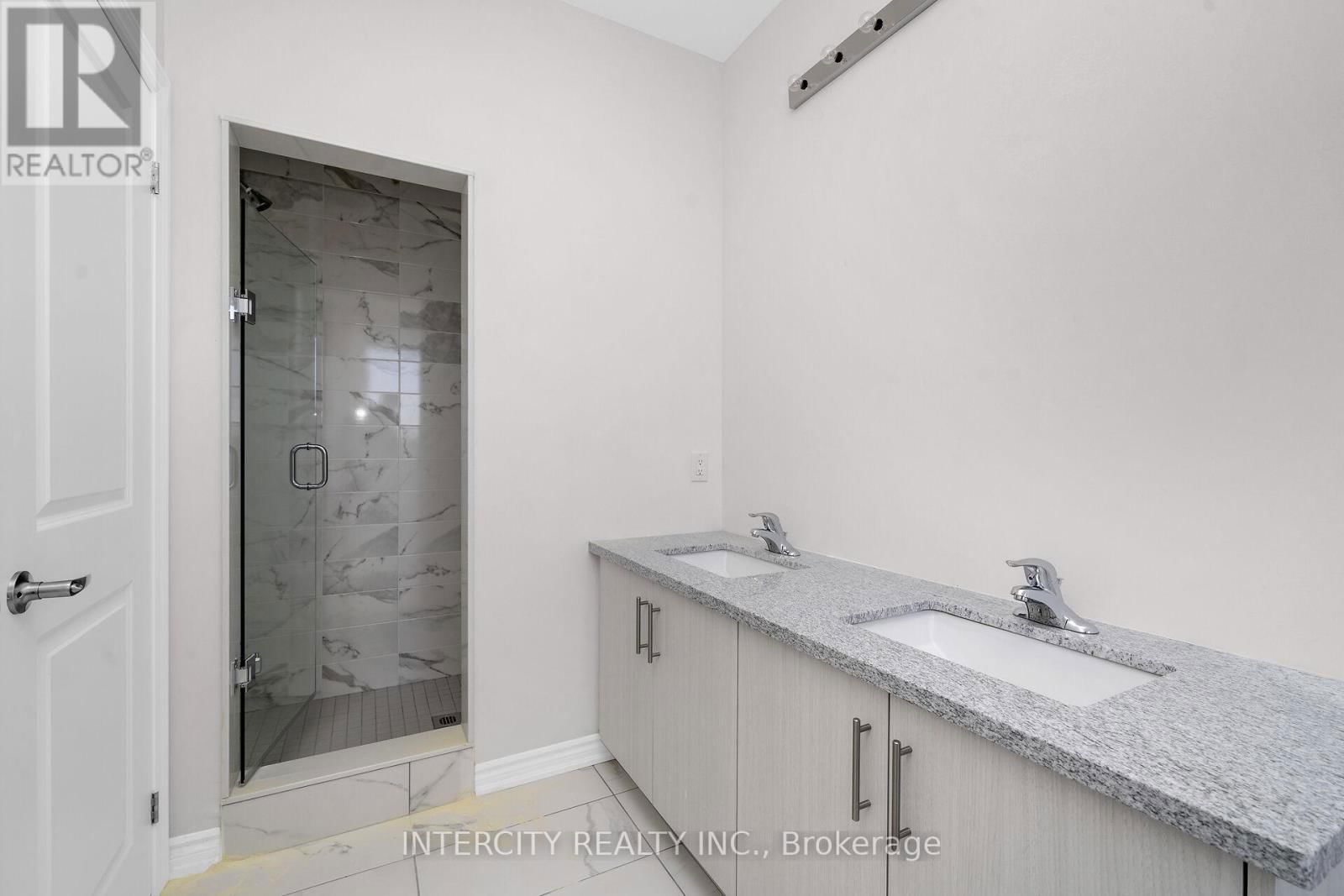 83 PUISAYA DRIVE Image 23