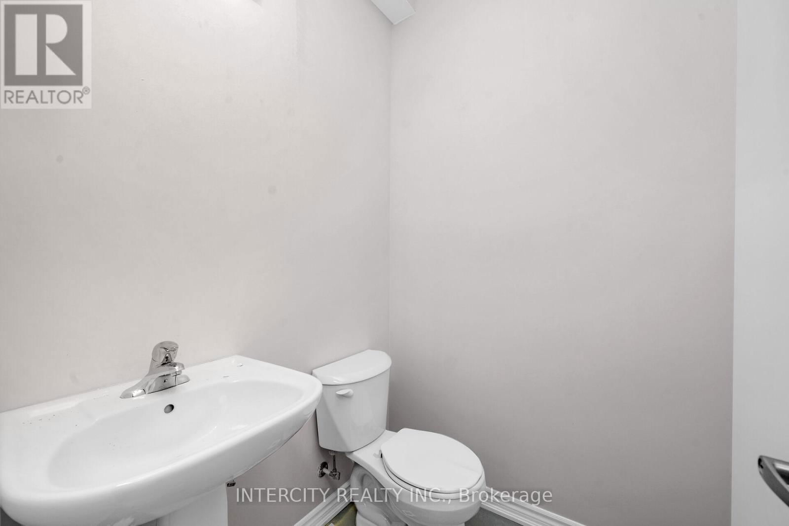 83 PUISAYA DRIVE Image 9