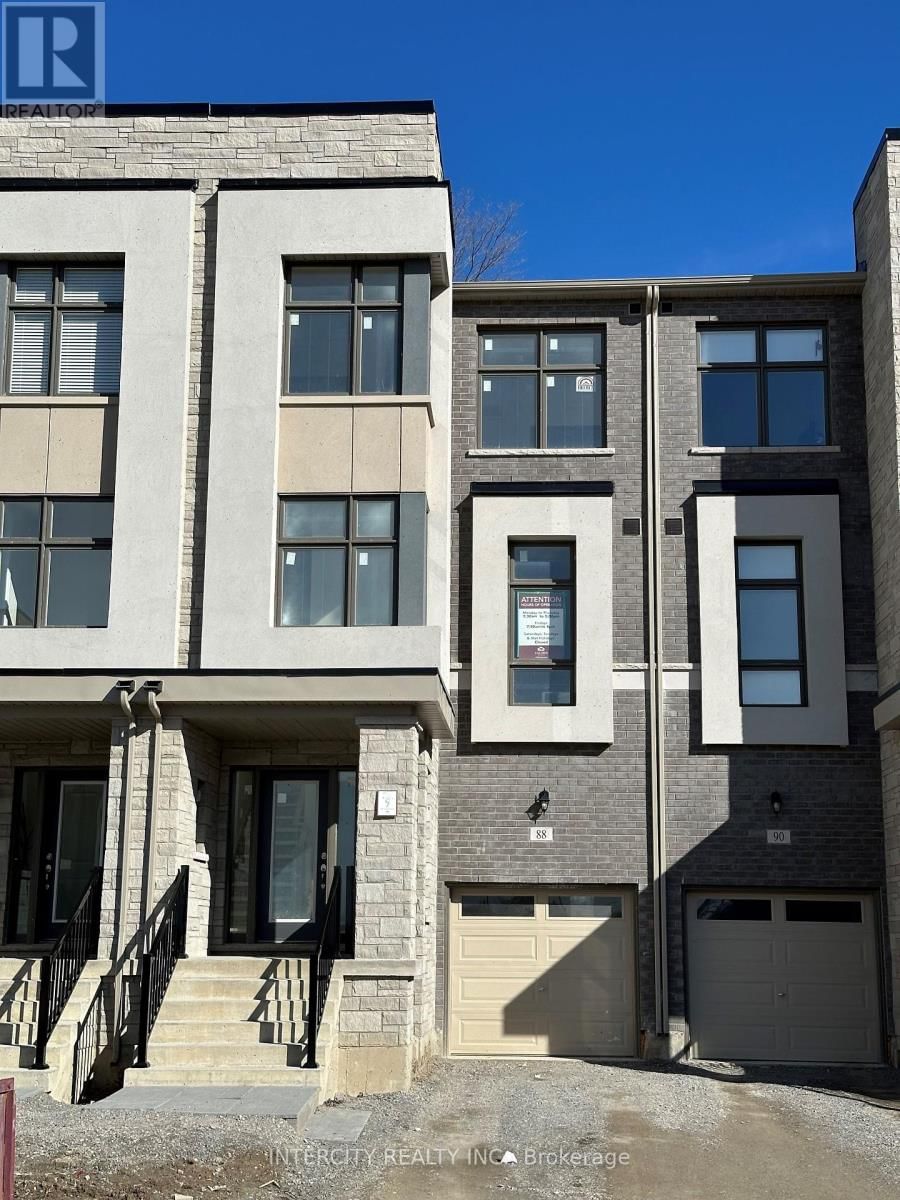 88 PUISAYA DRIVE Image 1