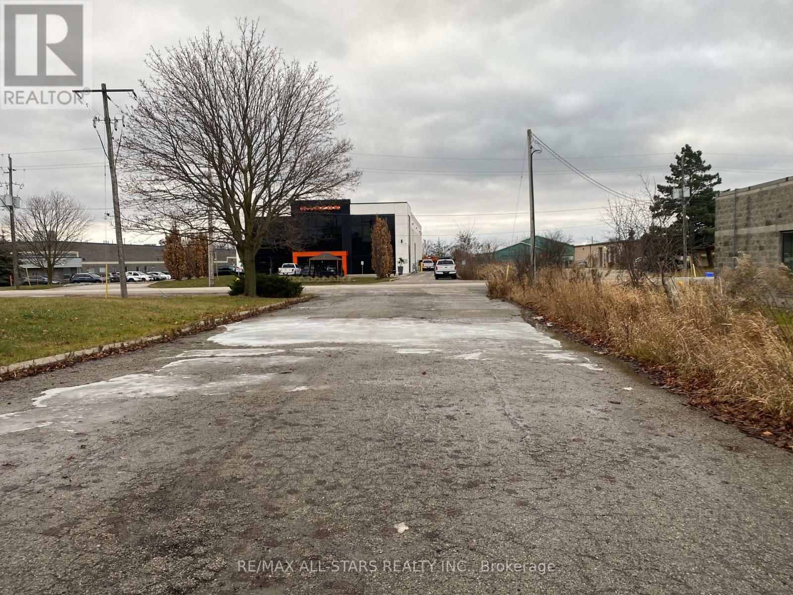 #1 - 10 GORMLEY INDUSTRIAL AVENUE Image 11