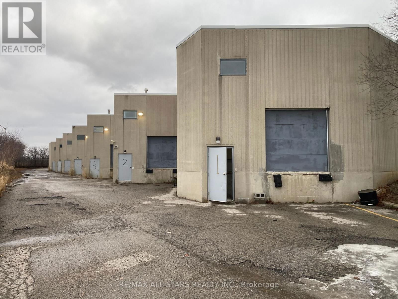 #1 - 10 GORMLEY INDUSTRIAL AVENUE Image 8