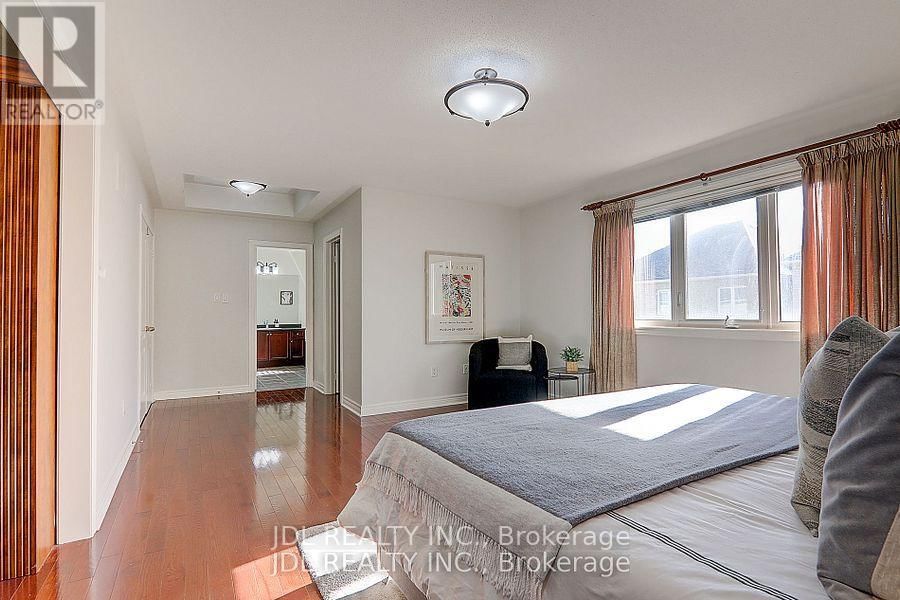 37 ARMANDO DRIVE Image 33