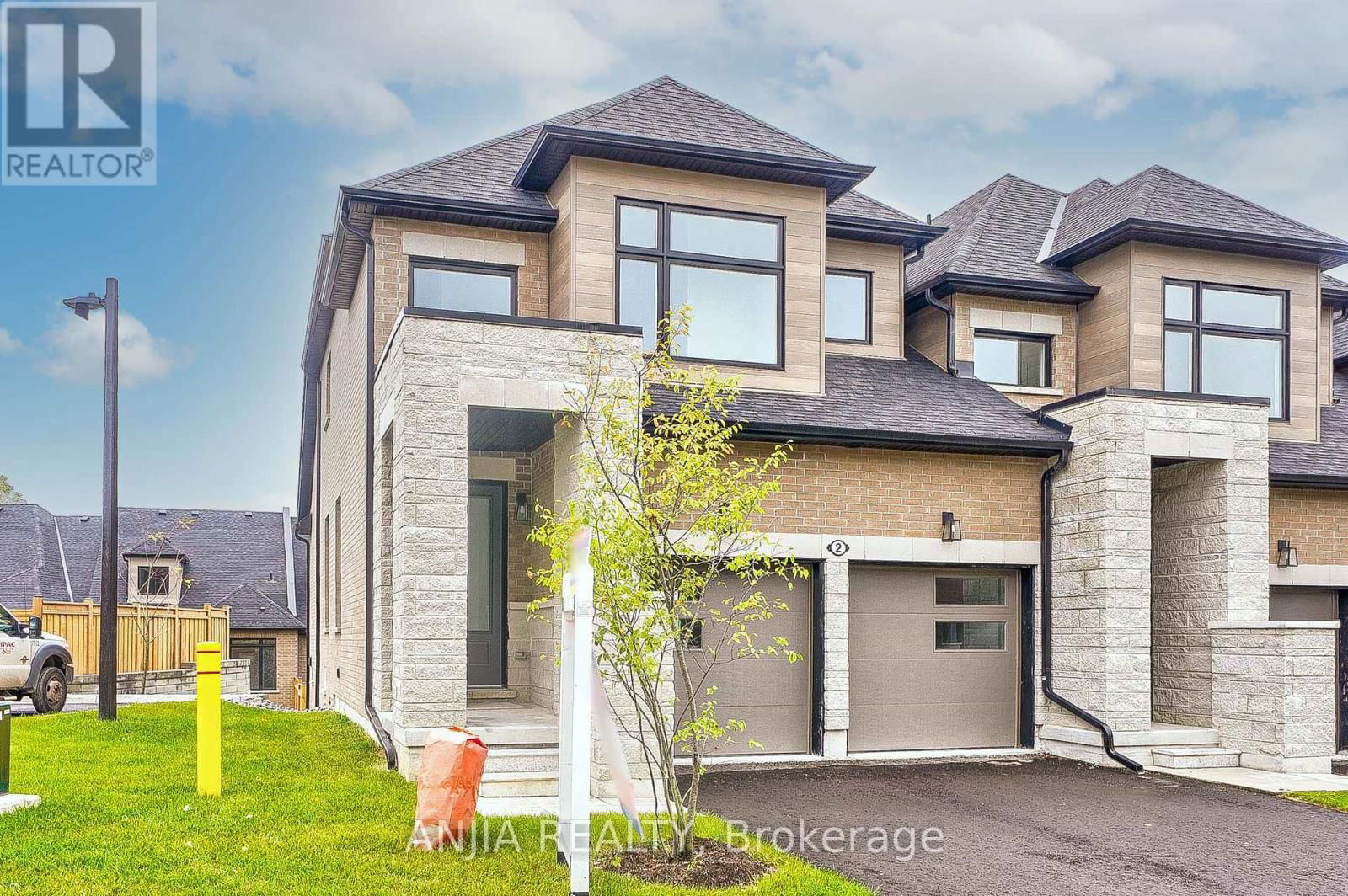 Primary Property View