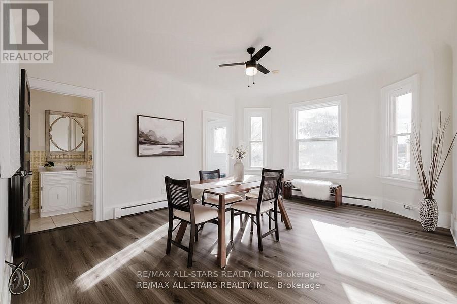 249 MAIN STREET NORTH Image 9