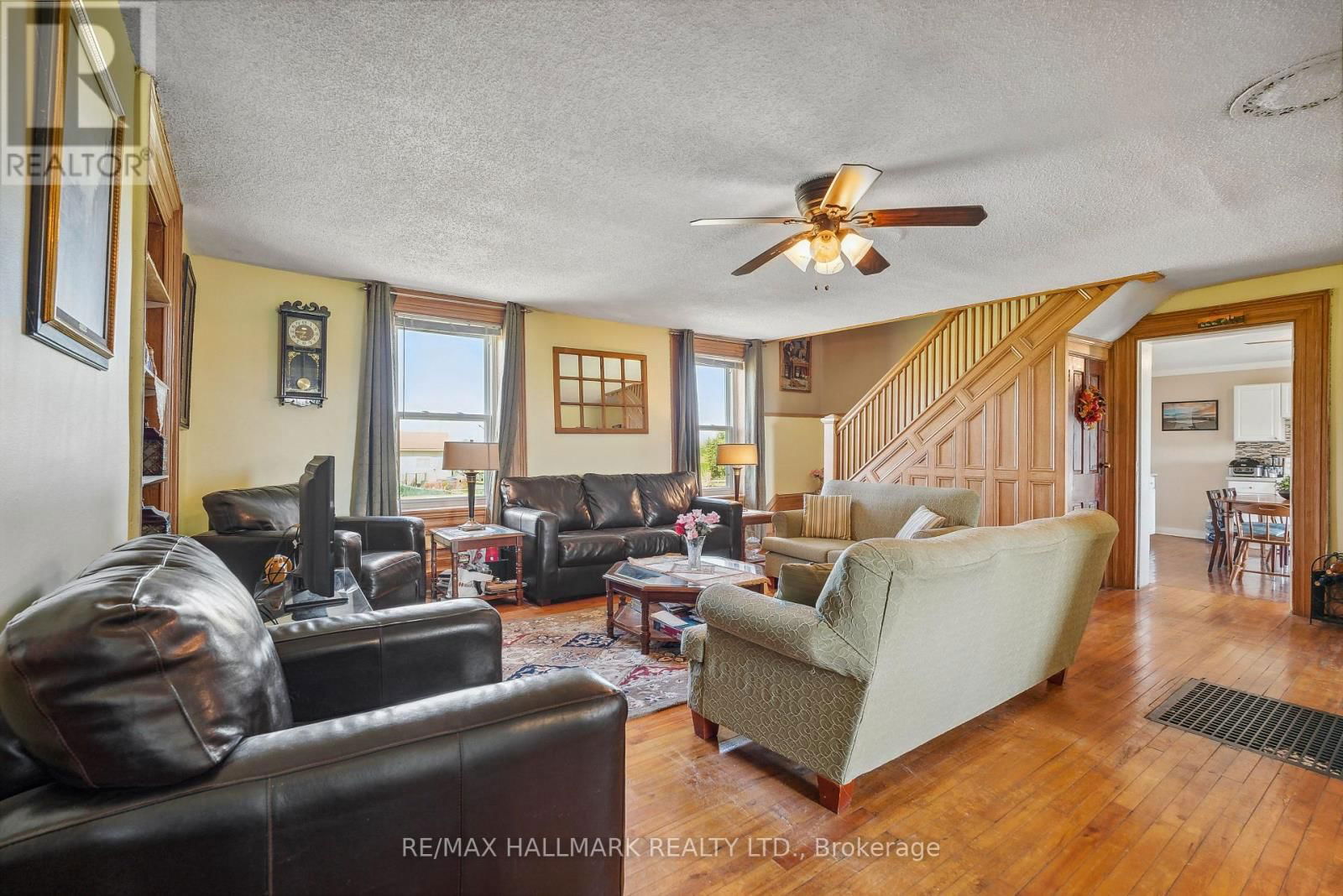 29018 HIGHWAY 48 Image 17