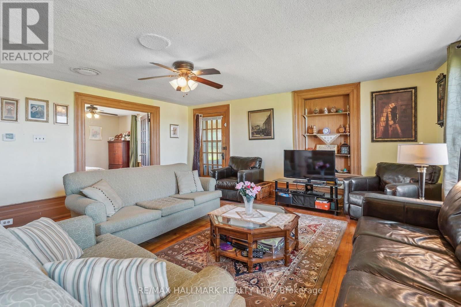 29018 HIGHWAY 48 Image 18