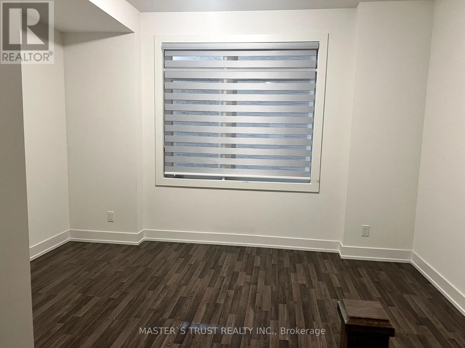 69 - 370C RED MAPLE ROAD Image 10