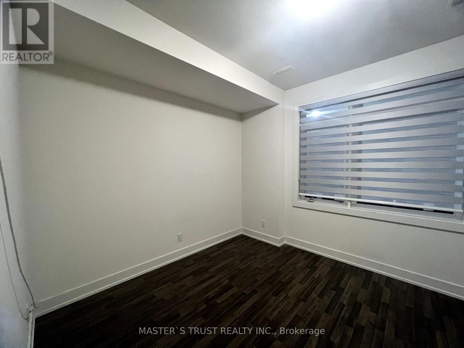 69 - 370C RED MAPLE ROAD Image 16