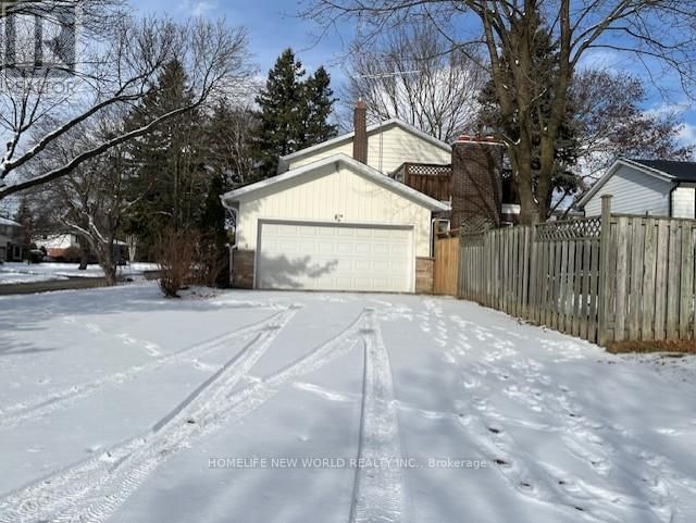 39 WALKERTON DRIVE Image 2