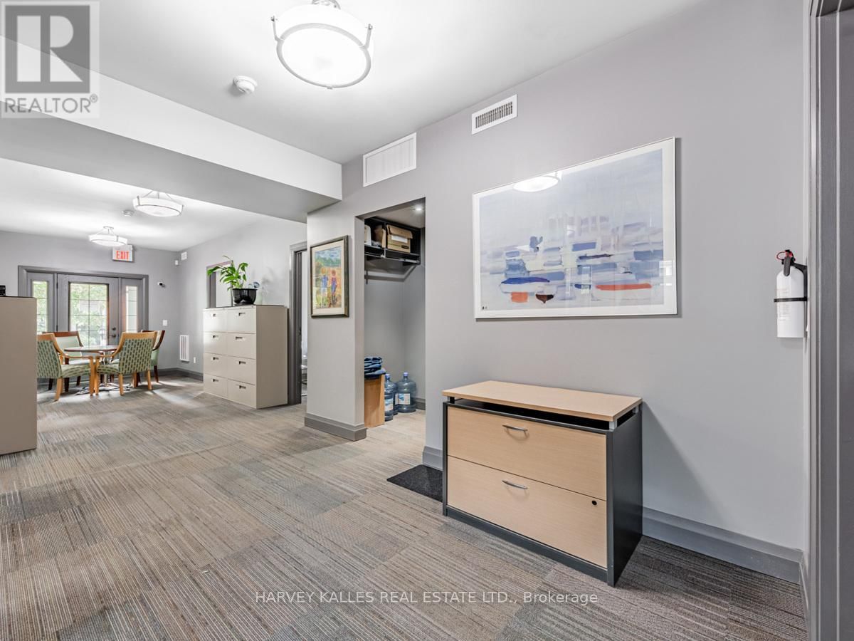 80 CENTRE STREET Image 26