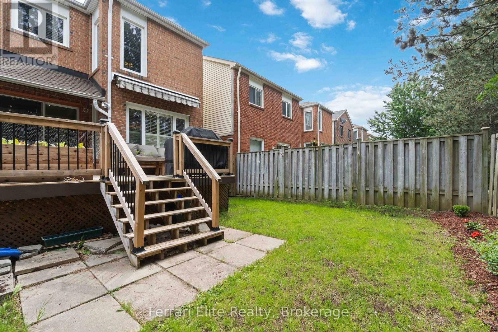 38 LANSBURY COURT Image 35