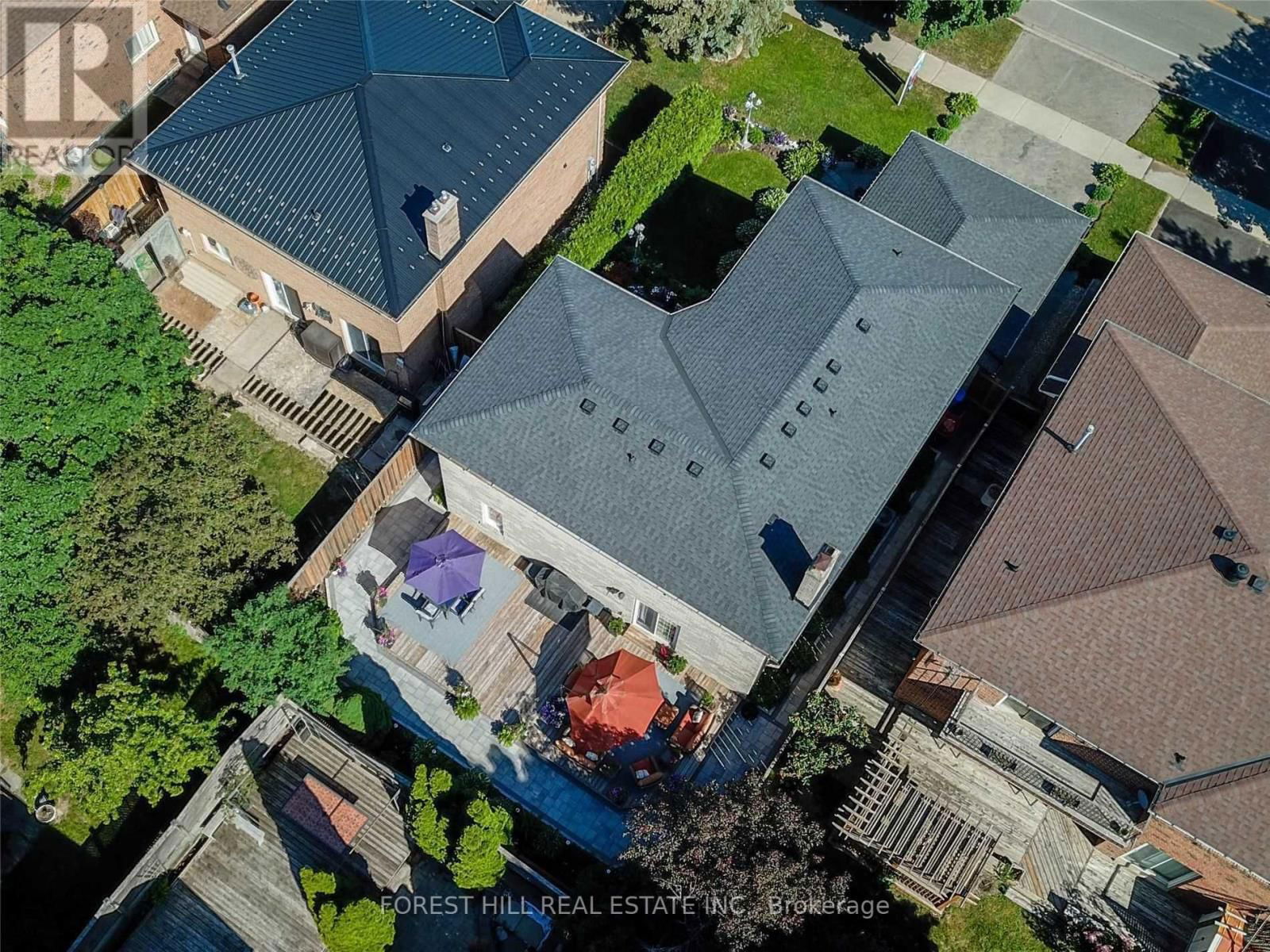 257 FINCHAM AVENUE Image 25