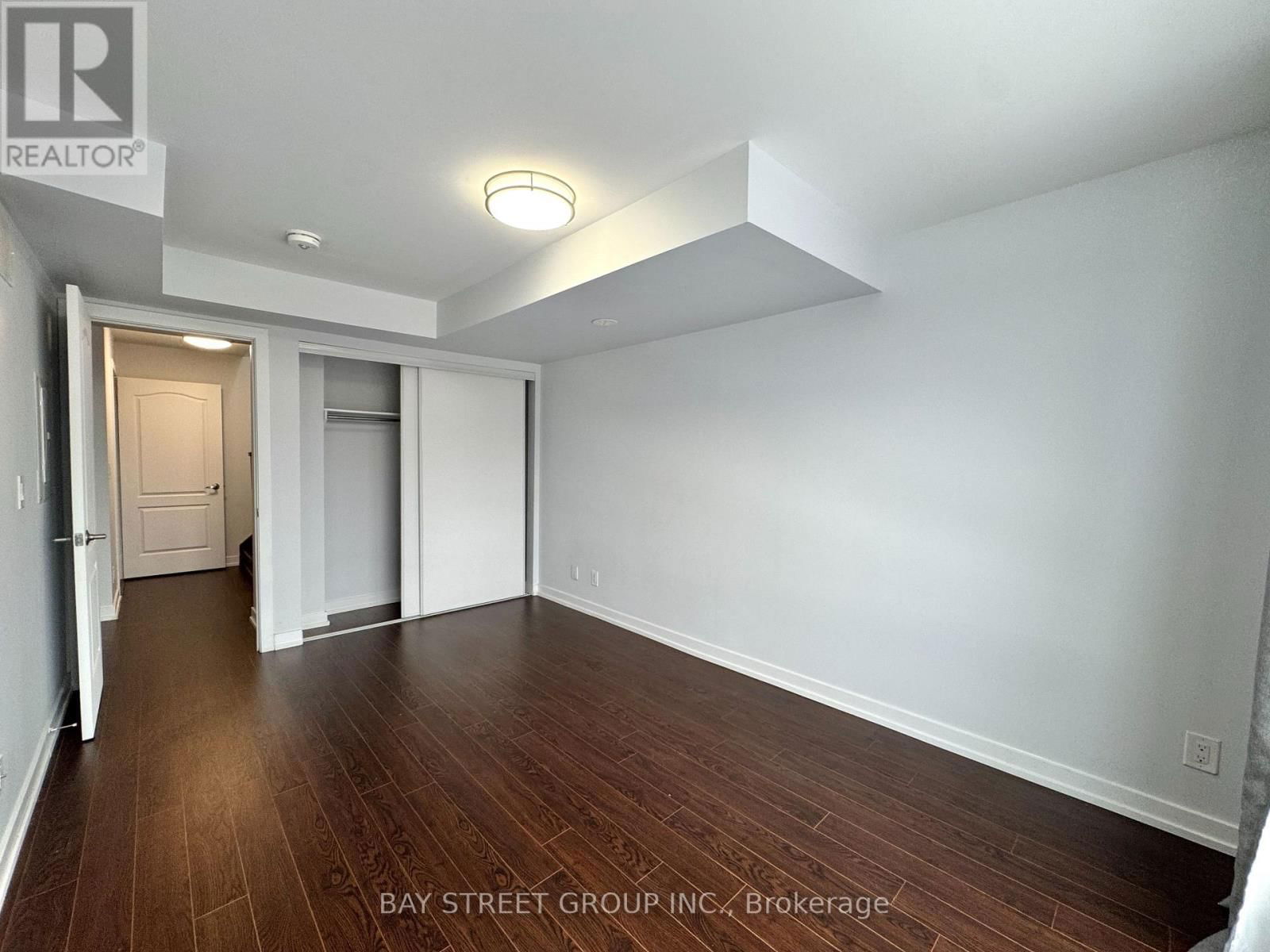 311 - 20 DUNSHEATH WAY Image 17