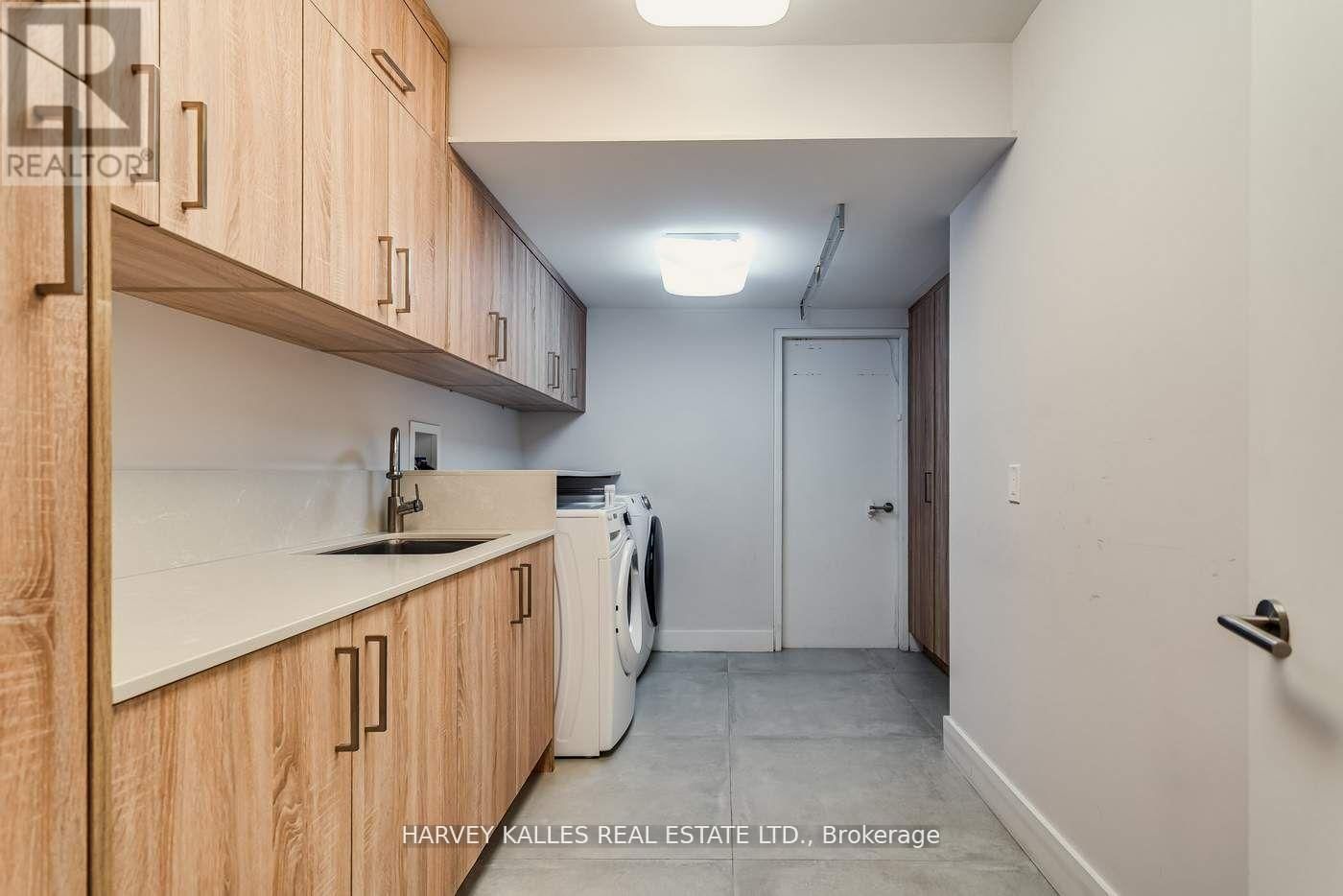 92 WESTWOOD LANE Image 28