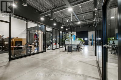 Commercial for Rent in Ontario