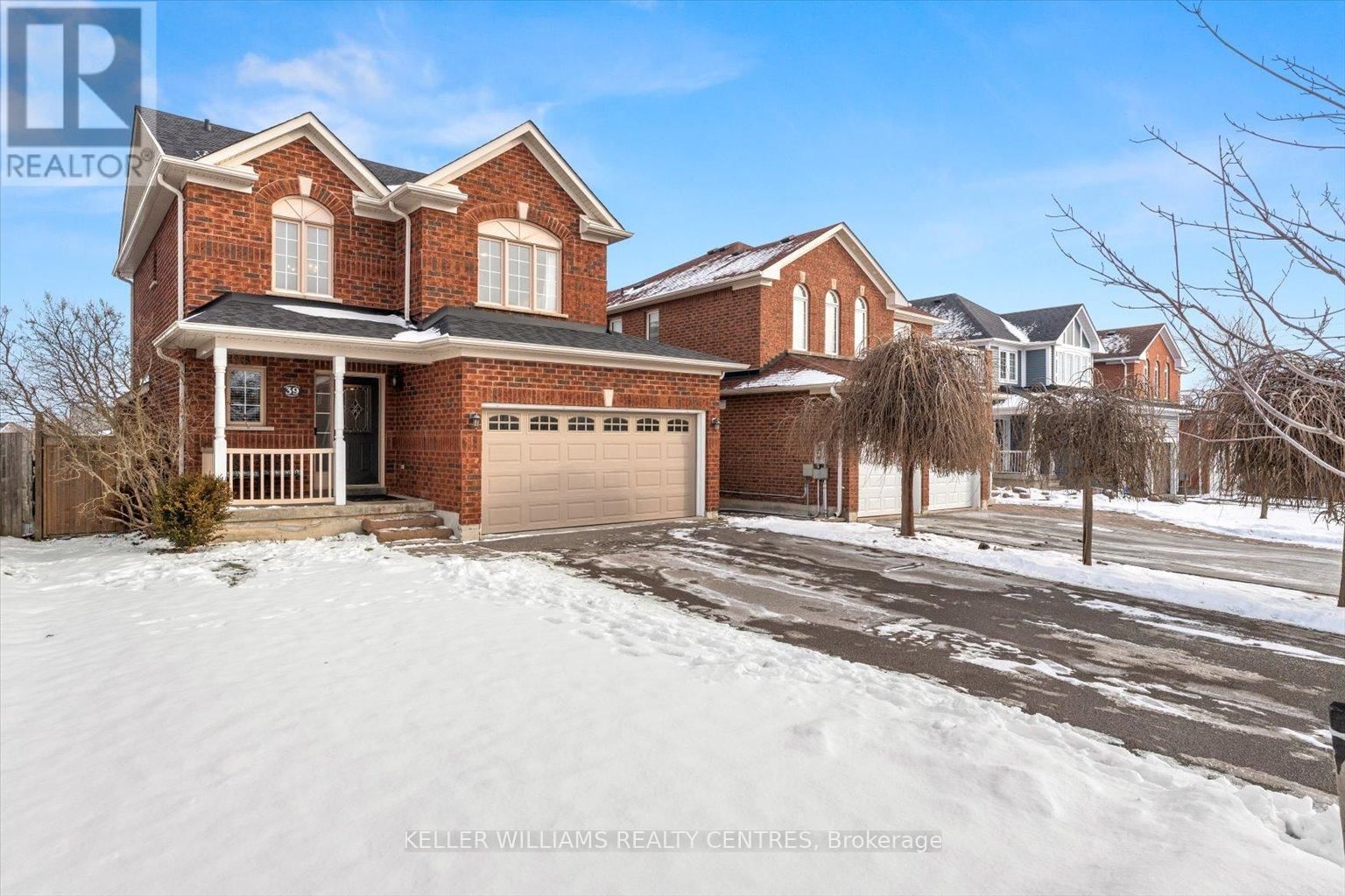 39 SILVERSTONE CRESCENT Image 1