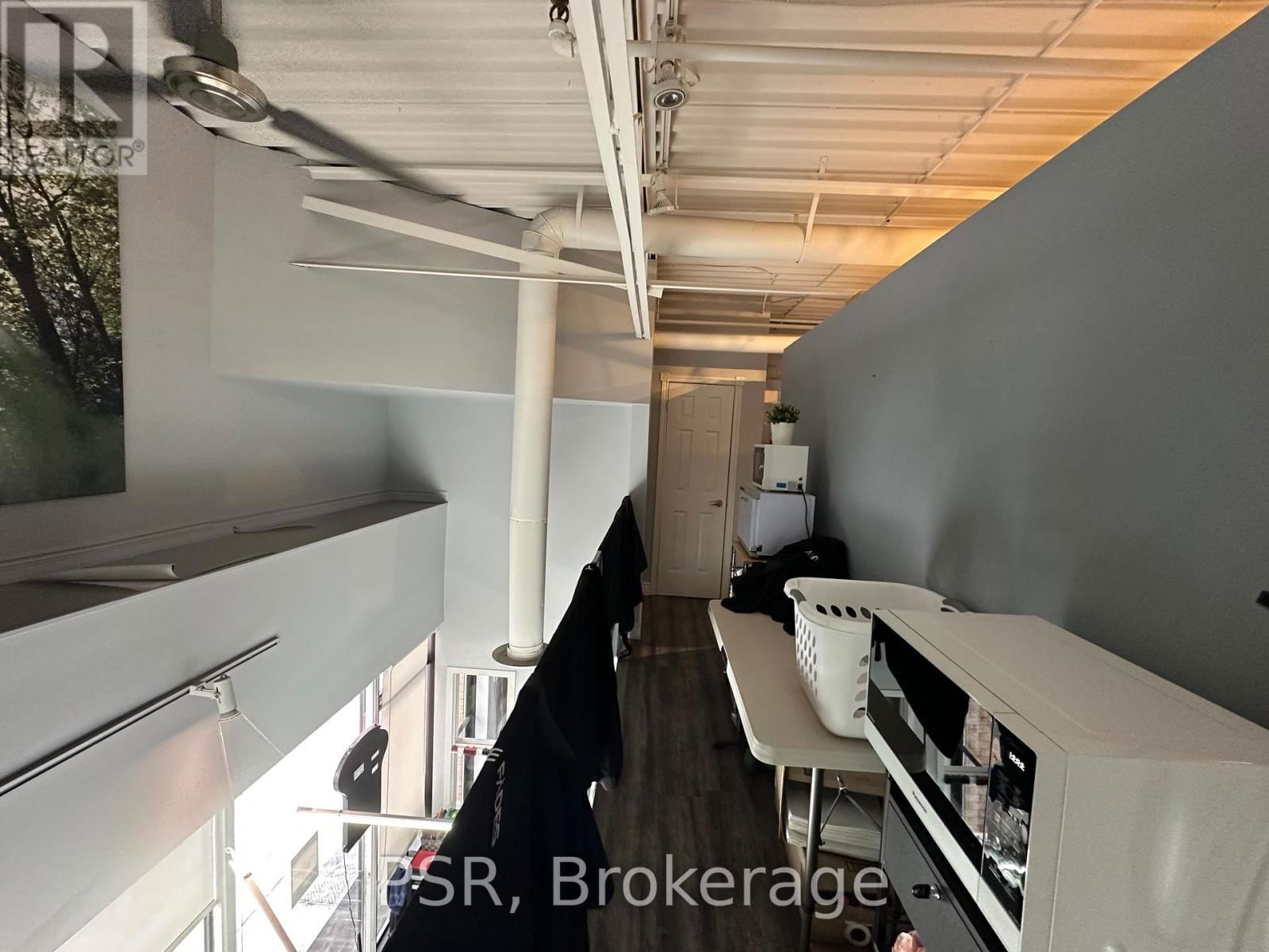 4 - 190 MARYCROFT AVENUE Image 11